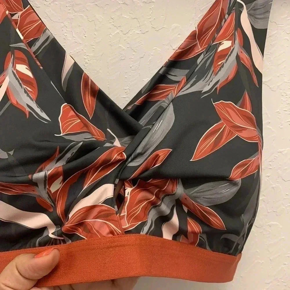 Leonisa Eco-Friendly Sports Bra Orange/Gray size XL - Picture 3 of 7